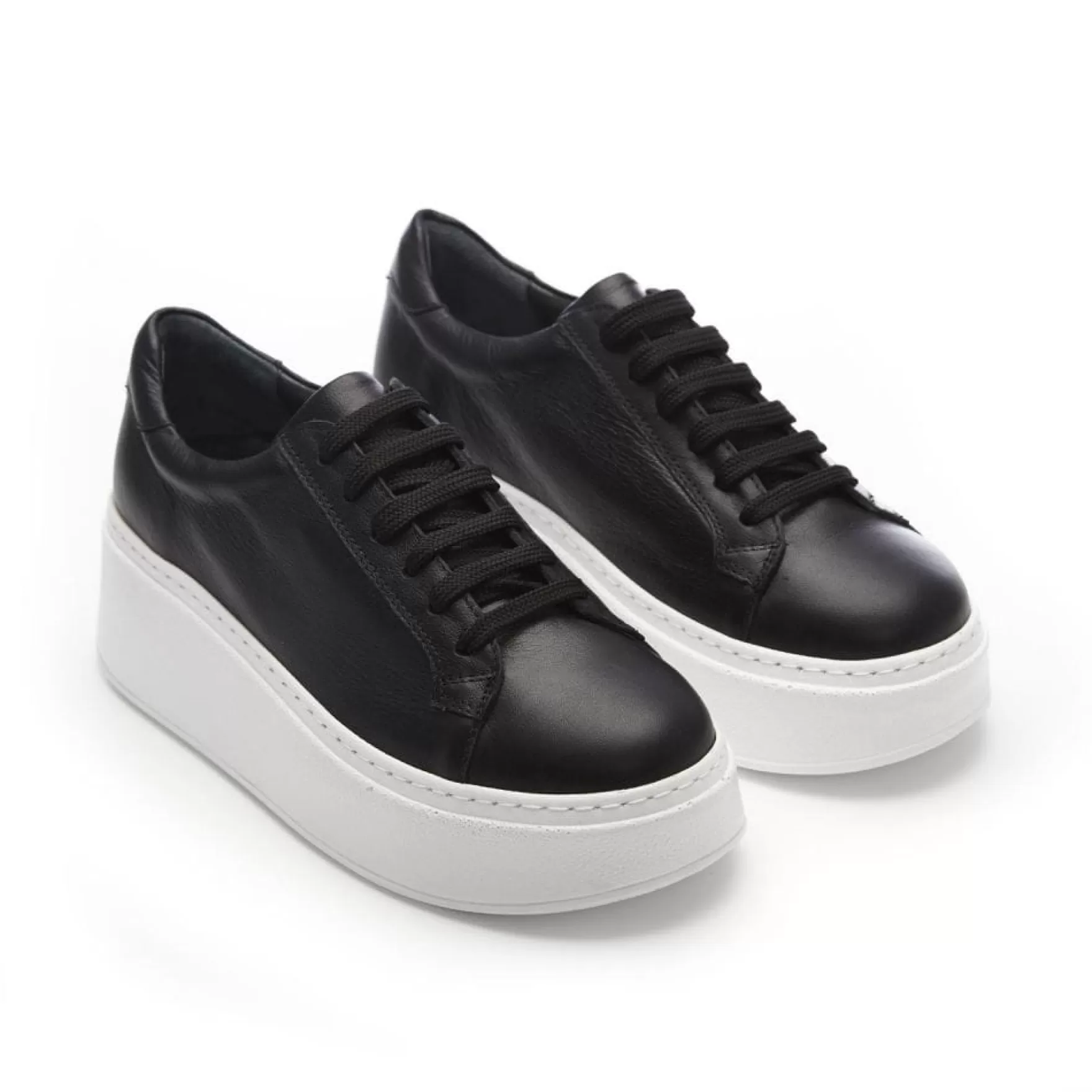 B.Soleful | Black Trainers*Moda in Pelle B.Soleful | Black Trainers