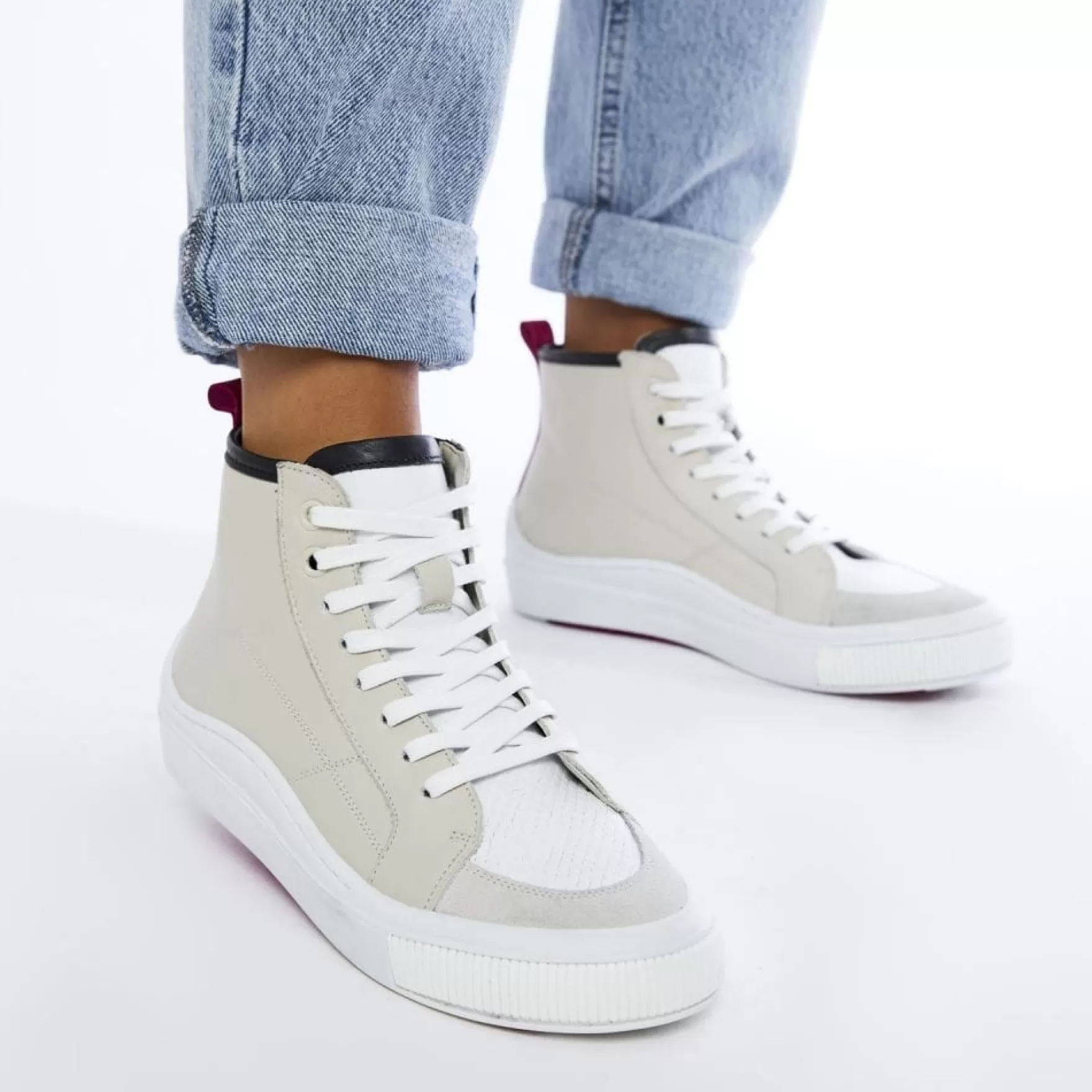 White Trainers | High-Top Trainers*Moda in Pelle White Trainers | High-Top Trainers