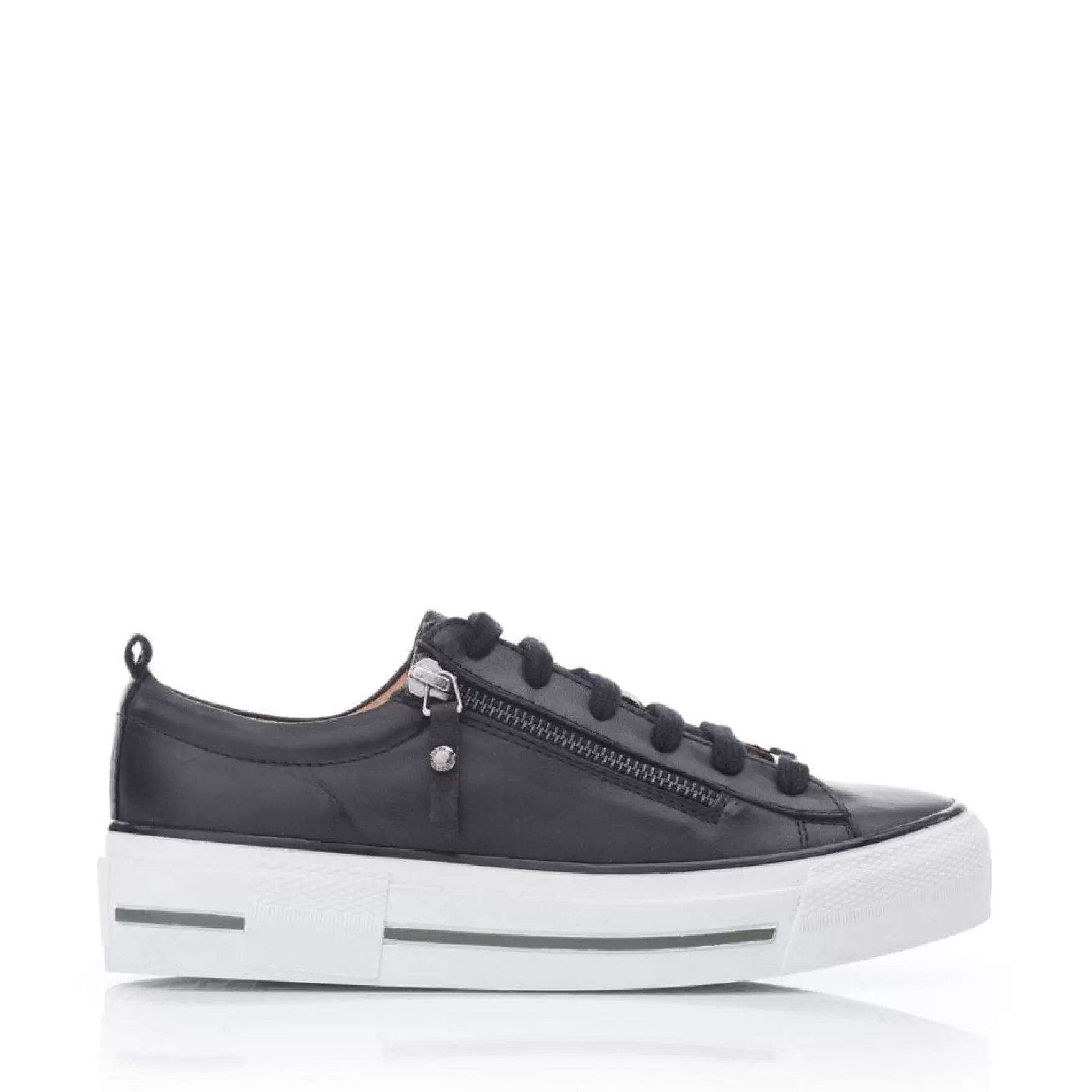 Black Trainers*Moda in Pelle Black Trainers