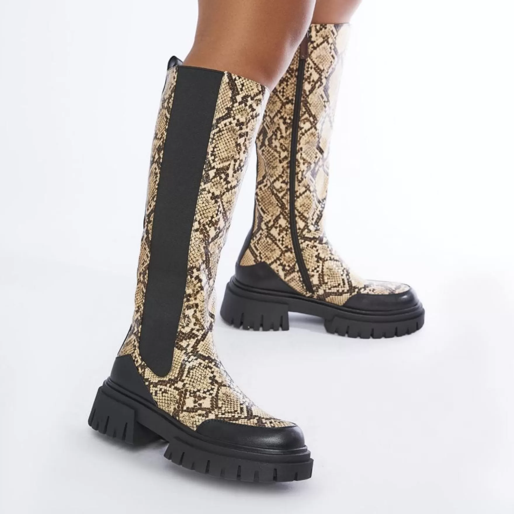 Animal Print | Riding and Flat Boots*Moda in Pelle Animal Print | Riding and Flat Boots