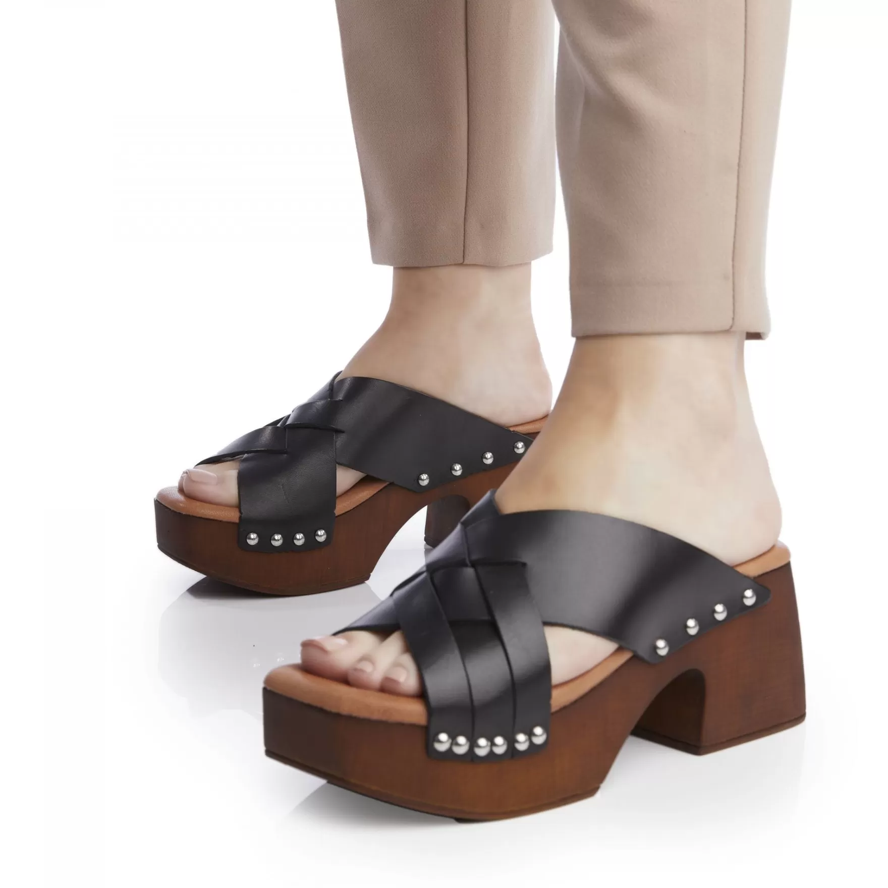 Shoon Sandals | Mule Sandals*Moda in Pelle Shoon Sandals | Mule Sandals